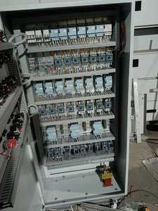 Panneau de commande PLC industriel |   Fabricant et fournisseur d'armoires de contrôle d'automatisation industrielle pour la programmation PLC - Sine Electricals - Product Image 4