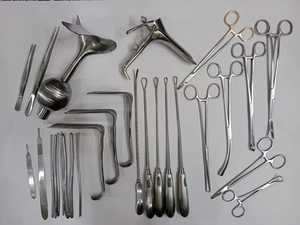 Kit de Suture Manuel en Acier Inoxydable pour Gynécologie, 25 Pièces, Ciseaux, Pinces, Certifié Médical, Salaar Industry - Product Image 2
