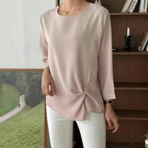 Camicetta da Donna Made in Korea con Dettaglio Intrecciato e Maniche a Tre Quarti, 100% Poliestere - Product Image 1