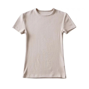 เสื้อยืดผู้หญิงสีดำ โพลีเอสเตอร์ 100% คอกลม แขนสั้น สไตล์ลำลอง สีพื้น ทรงเข้ารูป ระบายอากาศได้ดี เป็นมิตรกับสิ่งแวดล้อม ผ้าแคนวาส สำหรับฤดูร้อน - Product Image 2
