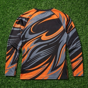 เสื้อคอมเพรสชั่นผู้ชายสีส้มดำแขนยาวพิมพ์ลายกราฟิกสำหรับออกกำลังกาย วิ่ง เทรนนิ่ง ชุดกีฬา เสื้อประสิทธิภาพสูง - Product Image 6