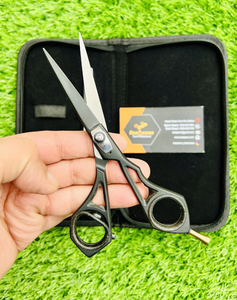Tijeras de Barbero Profesionales de Acero Inoxidable Negro Mate para Diestros, Ligeras, con Etiqueta Privada Personalizada, 28 Dientes, Más Vendidas - Product Image 2