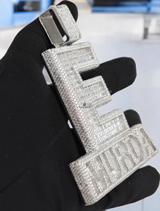 Collar de Lujo con Colgante de Cangrejo con Incrustaciones de Diamantes de Moissanita, Estilo Hip Hop, Acabado Dorado - Product Image 3