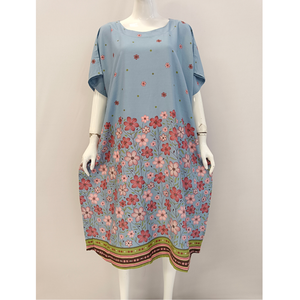 Robes longues en rayonne respirantes et décontractées pour femmes, confortables à porter au quotidien, par Chrysanta - Product Image 1