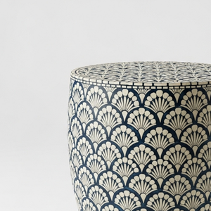 Mesa Auxiliar Industrial Personalizada al por Mayor con Incrustaciones de Hueso, Taburete Decorativo Hecho a Mano con Patrón de Concha para Uso en Escuelas y Apartamentos - Product Image 3