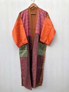 Robe Kimono Longue en Soie à Col en V pour Femme, Légère et Colorée, Idéale pour la Plage ou les Resorts, Vente en Gros - Product Image 4