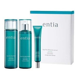 Ensemble de soins hydratants pour la peau Korea Aqua Plus 3 pièces, collection K-Beauty pour une peau nourrie - Product Image 1