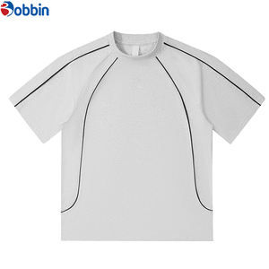 BOBBIN INDUSTRIES T-shirt personnalisé pour homme grande taille, style streetwear, avec coutures contrastées et patchwork, manches courtes, coupe classique, unisexe - Product Image 2