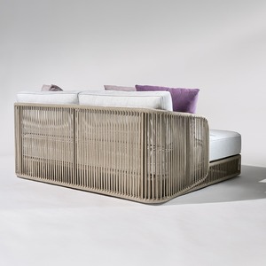Chaise longue d'extérieur moderne avec structure en teck et coussins en éponge, écologique, pour usage en villa - Product Image 5