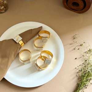 Anneaux de serviette dorés pour la mise en table, porte-serviettes décoratifs en métal pour mariage, fête, dîner, restaurant et décoration de table à domicile - Product Image 1