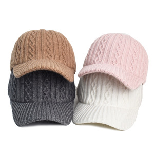 Gorro de Punto Corto y Cálido de Invierno Yihaoyi, Gorro de Pescador Acanalado, Gorros Premium Unisex - Product Image 3