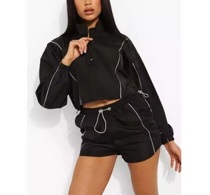 Wholesale Custom Solid Button Crop Top and <b>Short</b> <b>Suit</b> <b>Women</b> Windproof Waterproof Breathable Windbreaker Tracksuits Sets - Product Image 3