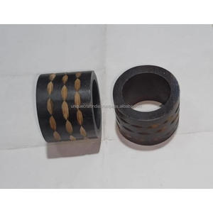 Servilleteros de madera con forma cuadrada bellamente hechos a mano, decoración duradera para el hogar para Navidad - Product Image 4