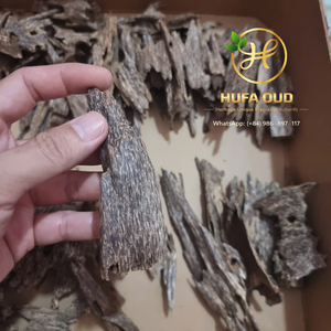 Pure Natural Arabian Amber and <b>Sandalwood</b> Oil Strong Scented Wood Fragrance for Perfume and <b>Candle</b> Making - Product Image 3