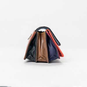 Portefeuille en cuir de vachette véritable de grande capacité, décontracté et élégant, couleur marron, avec fermeture éclair, imperméable, porte-cartes, design patchwork - Product Image 4