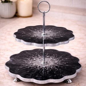 Plateforme de présentation de gâteaux en résine de designer pour pâtisserie, vente en gros - Product Image 6