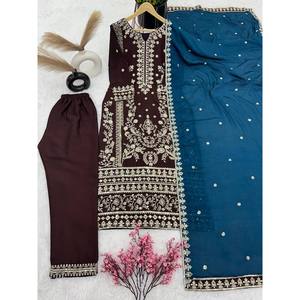 Conjunto de Top, Pantalón y Dupatta para Mujer a la Moda con Bordado Intenso y Lentejuelas - Product Image 3