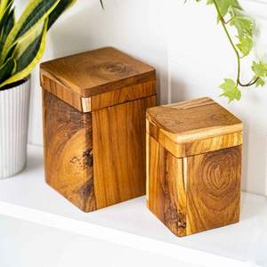 Tarro de almacenamiento de madera natural con tapa para organizar café, azúcar, té, especias y aperitivos secos - Product Image 3