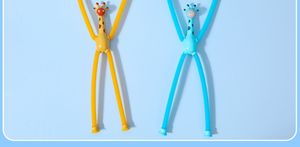 Juguete telescópico luminoso de jirafa con luz LED, rompecabezas de dibujos animados con ventosa, nuevo juguete de descompresión de plástico con luces intermitentes - Product Image 4