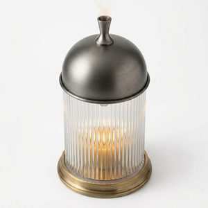 Farol de cristal de latón niquelado envejecido hecho a mano de 34 cm con remate ventilado, elegante farol tipo cloche Nocturne para decoración del hogar y hoteles - Product Image 3