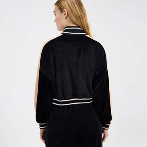 High Demand Custom Black 2-Piece Winter Fleece Eco-Friendly Plus Size Breathable Hoodie <b>Tracksuit</b> Women - Product Image 5