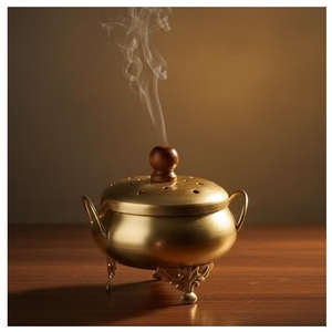 Brûleur d'encens en bois de santal fait main, forme pyramidale, diffuseur aromatique, utilisation toute l'année - Product Image 4