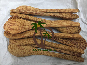 High Quality Coconut Wooden Utensils for <b>Kitchen</b> <b>Decor</b> Wholesale Vietnamese Coconut Wood Kitchenware Quality Home <b>Decor</b> - Product Image 2