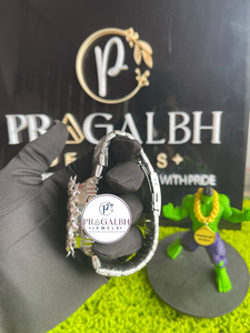 นาฬิกาควอตซ์หรู Pragalbh Jewels ประดับเพชรโมอิสซาไนต์ ขอบหน้าปัดลายหนาม คริสตัลแซฟไฟร์ ขนาด 42 มม. ตัวเรือนสแตนเลสสตีล หน้าปัดอนาล็อก น้ำหนักเบา - Product Image 5