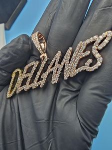 จี้เพชรโมอิสซาไนต์แท้ระดับพรีเมียม ดีไซน์ฮิปฮอป ประดับเงินแท้ 925 สลักชื่อหรือโลโก้ตามสั่ง ของขวัญสุดหรู - Product Image 2