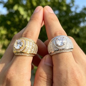Anillo de Diamantes Estilo Hip Hop, Anillo de Lujo para Hombre con Diamantes Cultivados en Laboratorio, Anillo Dorado Audaz, Estilo Rapero - Product Image 4