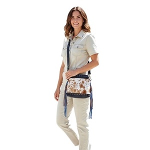 Bolso Bandolera Ligero de Jersey Blanco/Negro para Mujer, Hecho de Cuero Vacuno, Ideal para Viajes - Product Image 2