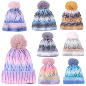 Gorro de punto de invierno con pompones de piel y efecto tie-dye para mujer y niña, gorro grueso de punto para mujer - Product Image 5