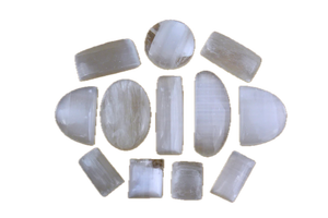 Cabochon en sélénite de qualité supérieure, pierre précieuse blanche en vrac, cristal pur et clair de haute qualité, blanc pour la fabrication de bijoux. - Product Image 4