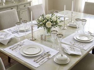 Custom Washable Reuse Embroidery Pretty Floral <b>Placemats</b> Napkins Sets 100% Linen Hemstitch Mats Home Wedding Events - Product Image 5