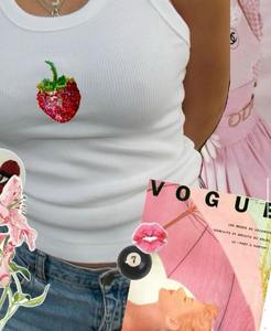 Estrella Bordada a Mano con Cuentas de Cristal y Vidrio, Diseño Personalizado para Top de Mujer - Regalo de Aniversario y Bautizo - Product Image 5