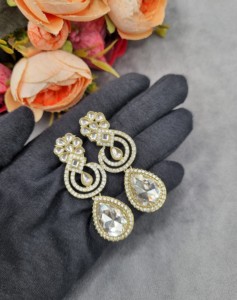 Pendientes elegantes con piedras preciosas en forma de lágrima, pendientes de diseño para mujer, joyería étnica para fiestas y celebraciones. - Product Image 6