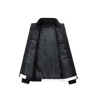 Conjunto Deportivo Verde para Hombre con Rayas Blancas, Sudadera con Cierre Completo y Pantalones, Ropa Casual de Otoño, Transpirable, de Poliéster y Algodón - Product Image 4
