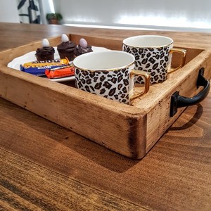 Plateau de service rectangulaire en bois massif avec poignées - Product Image 2