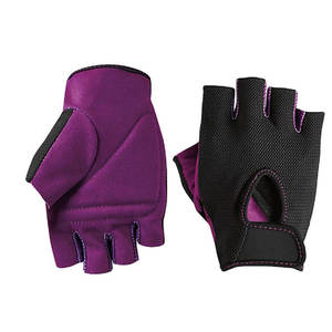 Guantes Deportivos de Medio Dedo Transpirables de Cuero Hechos en Pakistán con Soporte para Muñeca y Cierre de Cordones para Entrenamiento Unisex en el Gimnasio - Product Image 6