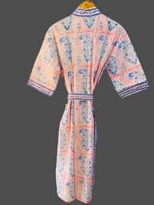 Robe Kimono en Coton à Motifs Floraux Imprimé Paisley avec Ceinture à Rayures – Idéale pour Hôtels, Spas, Boutiques – Commande en Gros – Grandes Tailles Disponibles - Product Image 4