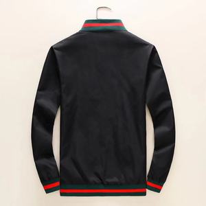 Chaqueta Universitaria de Cuero de Primera Calidad, Cómoda Chaqueta de Béisbol Universitaria de Satén, Impermeable, Estilo Invernal con Forro de Piel, Venta al Por Mayor - Product Image 3