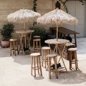 Sombrilla de Bambú y Seagrass Tejida a Mano con Mesa, Parasol Natural para Jardín y Patio, Hecho en Vietnam - Product Image 4