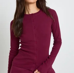 Conjunto Deportivo de Sudadera de Forro Polar y Pantalones Rectos para Mujer, Proveedor de Ropa al por Mayor con Logotipo Personalizado - Product Image 4