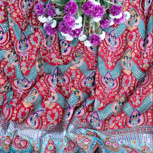 Tissu en crêpe naturel marron à imprimé floral géométrique ethnique avec bordure ornementale épaisse pour la confection de robes Kurti - Product Image 6