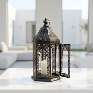 Lanterne à bougie en métal noir de style marocain, exclusive des fabricants, pour la décoration de la maison et des mariages - Product Image 1
