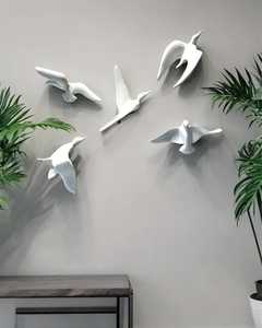 Nouveaux arrivages : ensemble de 5 oiseaux décoratifs en aluminium pour la maison, l'hôtel, le bureau, la salle de réception. - Product Image 1