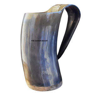 Dispensador de Agua Vikingo Vintage de Cuerno, Jarra de Lujo Única e Inspirada en la Naturaleza, con Jarra de Cuerno Resistente - Product Image 5