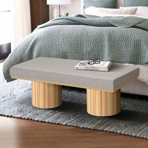 Panca/Poggiapiedi Contemporaneo in Tessuto Bouclé Grigio Chiaro con Gambe Robuste, Sgabello Imbottito Ottomana per Camera da Letto e Soggiorno - Colore Naturale - Product Image 3