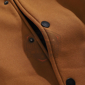 เสื้อแจ็คเก็ตเลตเตอร์แมนผู้ชายสำหรับฤดูหนาว อุ่นสบาย กันลม ราคาสมเหตุสมผล - Product Image 5