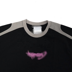 Camiseta de Hombre con Cuello Redondo, 100% Algodón, Corte Regular, Estilo Urbano, con Logotipo Bordado e Impresión Personalizada, Ribete en Contraste de Alta Calidad - Product Image 5